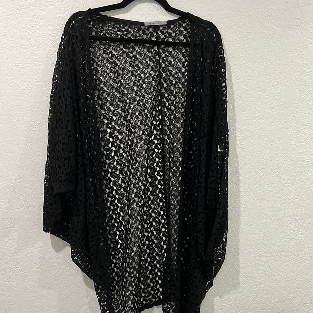 Black lace kimono